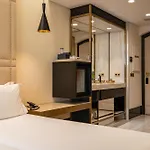 Hotel Madalena By The Beautique 4*