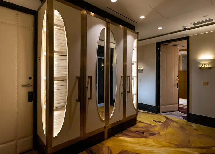 Madalena By The Beautique מלון