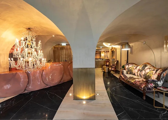 Madalena By The Beautique מלון